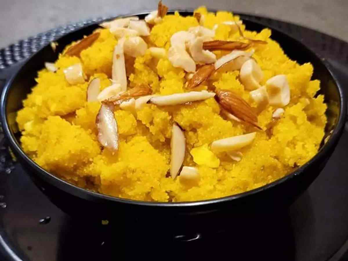 Egg Halwa ( ডিমের হালুয়া )